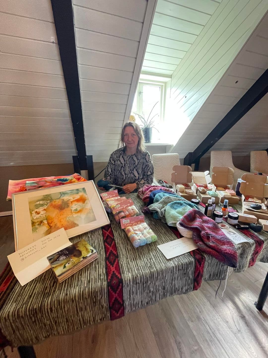 White Lotus Summer Market atmosphere — handmade goods and gatherings in downtown Reykjavík (1)